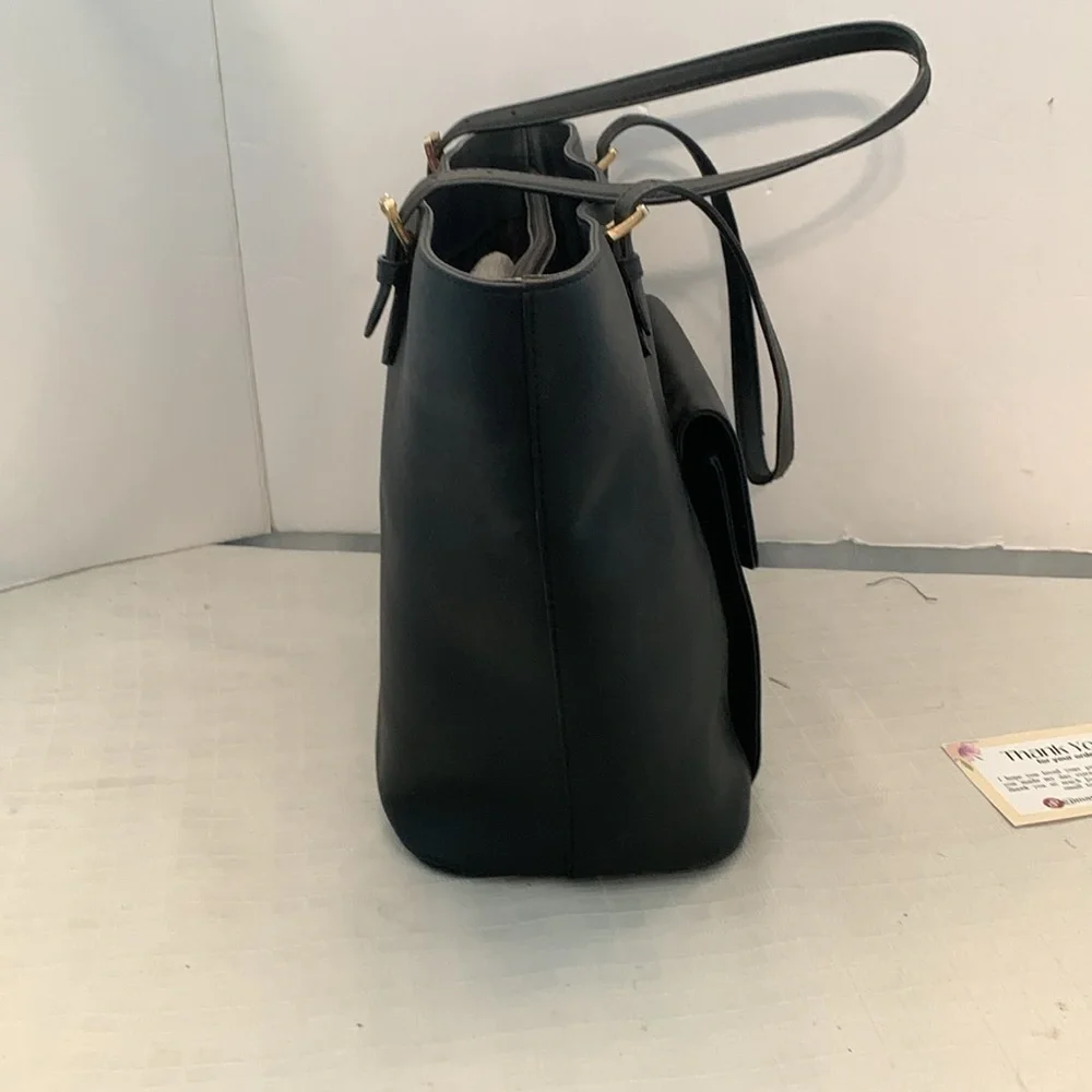 Michael Kors Jet Set Medium Black Saffiano Leather Tote